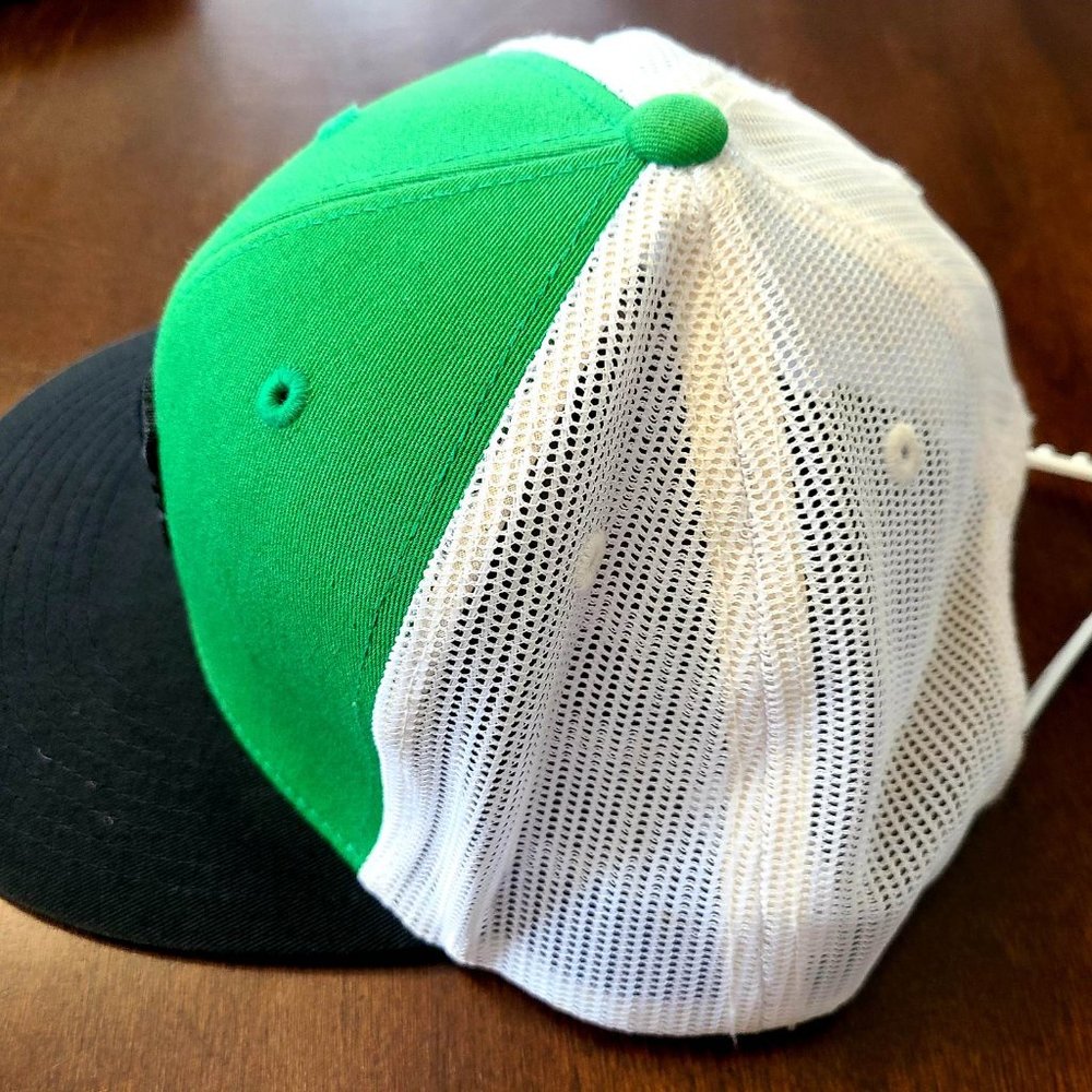 DC snapback hat - Picture 9 of 13